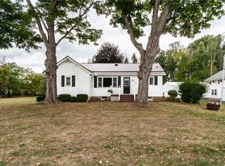 6332 Oak Orchard Rd, Elba, NY 14058