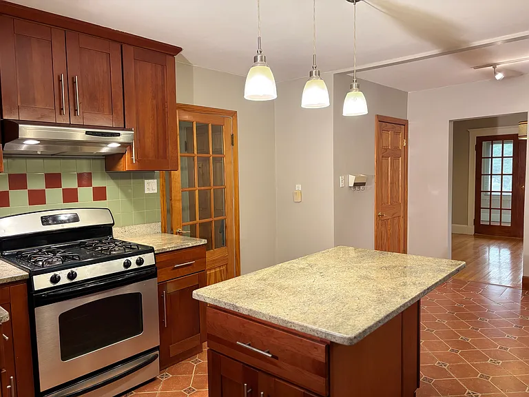 300 E Squantum St #2 — Photo 5
