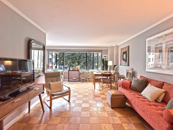 400 Central Park W APT 2S, New York, NY 10025