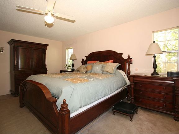 5th image of 1726 Casitas Ave