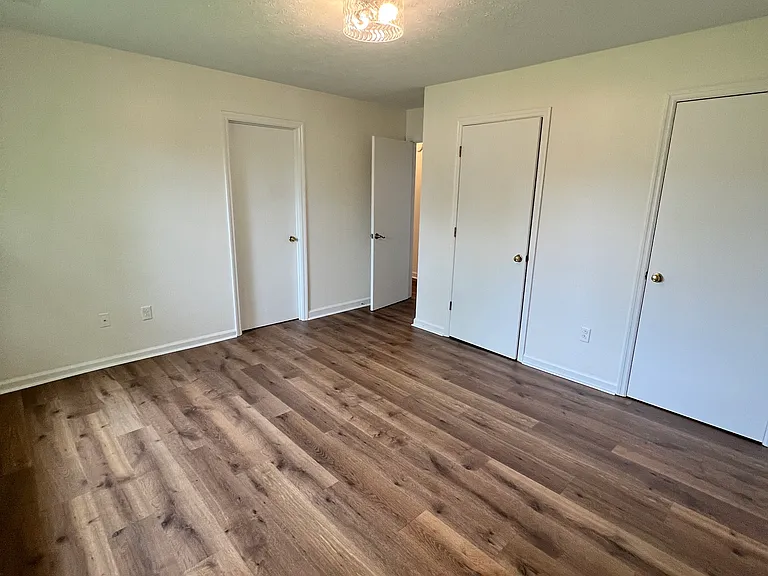 1632 Claywood Ct — Photo 17