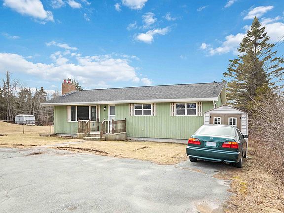 2nd image of 1922 Hammonds Plains Rd