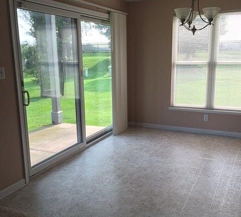 Dinette to private patio