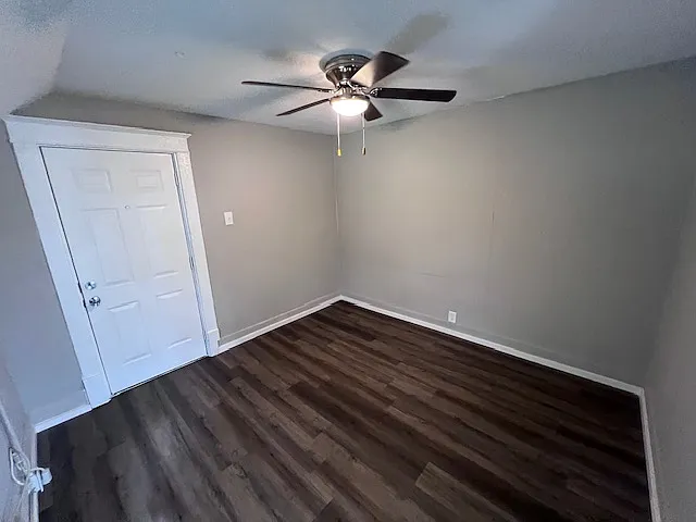 208 S 2nd St #3 — Photo 6