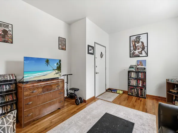 416 68th St, West New York, NJ 07093
