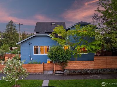 235 29th Avenue E, Seattle, WA, 98112