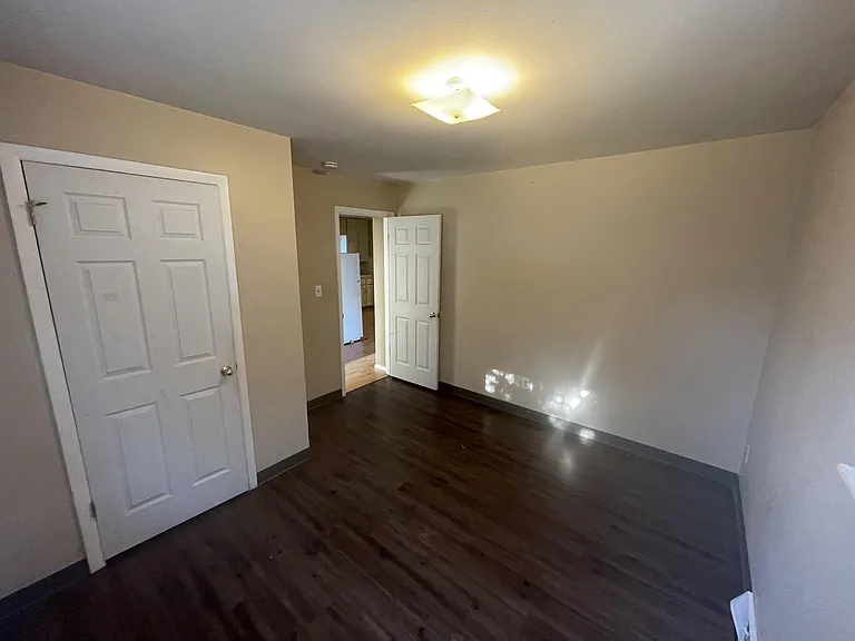 601 N Bryan Ave #1 — Photo 18