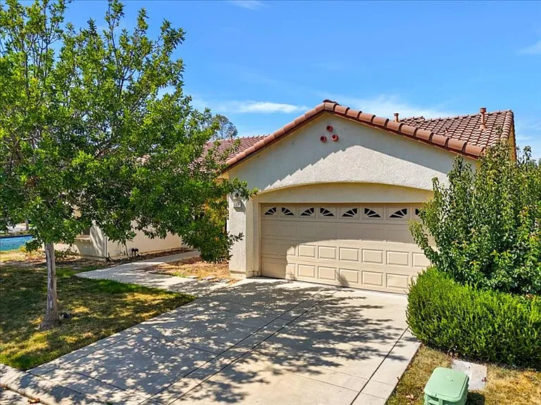 507 Arlington Dr — Photo 31