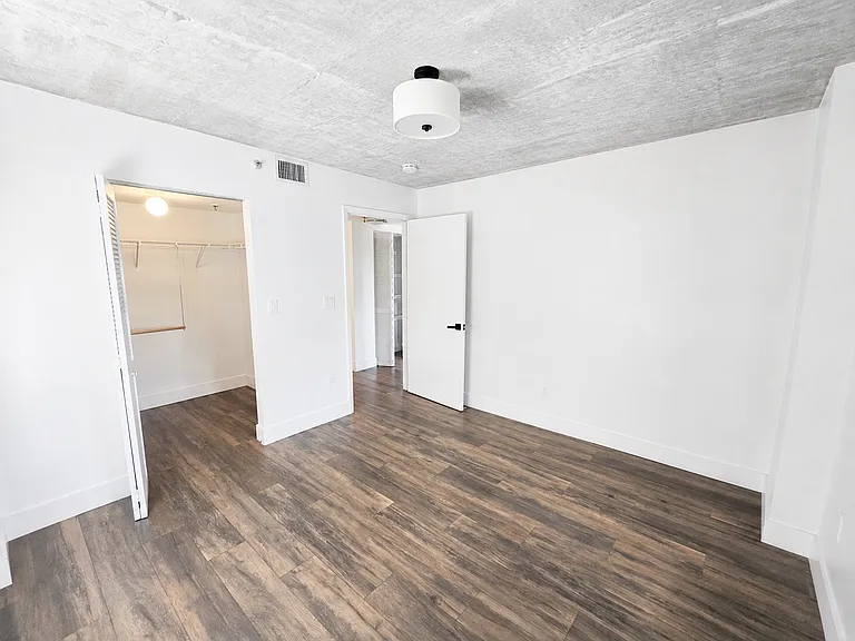 2nd Bedroom with walk-in Closet