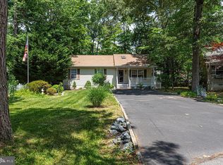 3 Evergreen Ct, Ocean Pines, MD 21811