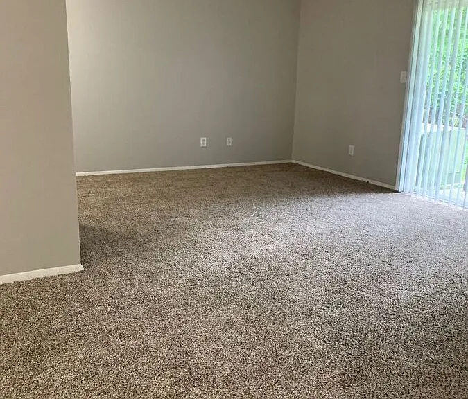 119 Scarborough Ct #H2 — Photo 8