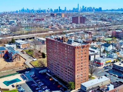 1225 Kennedy Blvd APT 8I, Bayonne, NJ, 07002
