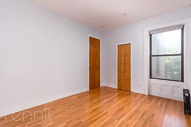 Rented by Rennit Inc.