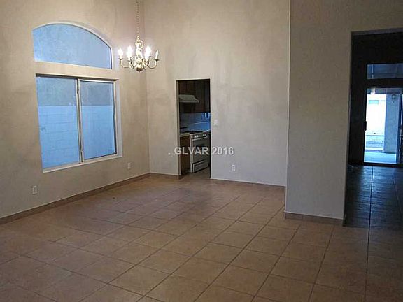 4th image of 1539 Singing Bird Ln