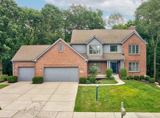 9761 Logan Ln, Fishers, IN