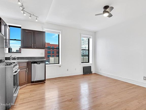 3rd image of 251 Pacific St APT 23