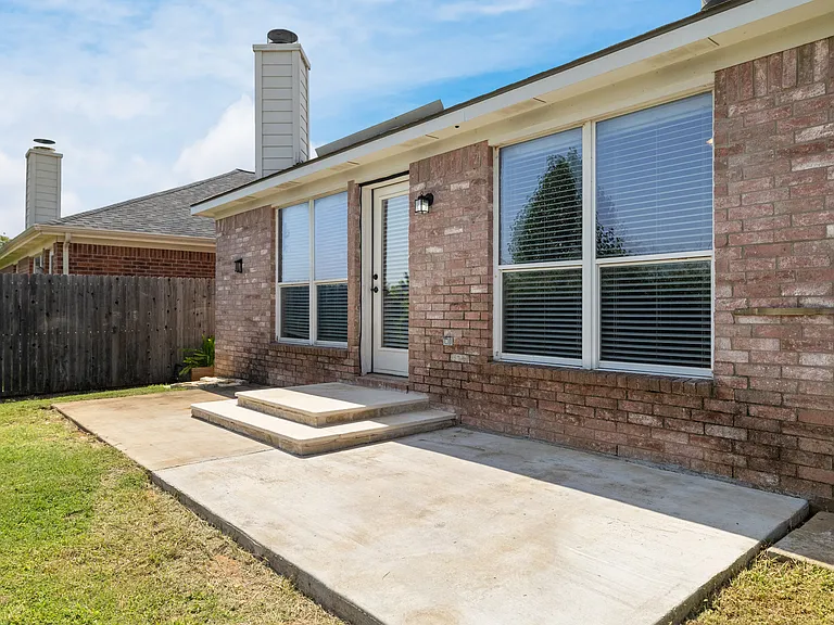 7229 Specklebelly Ln — Photo 35