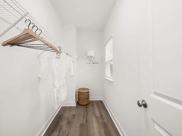 Oak Lake Townhomes — Photo 15