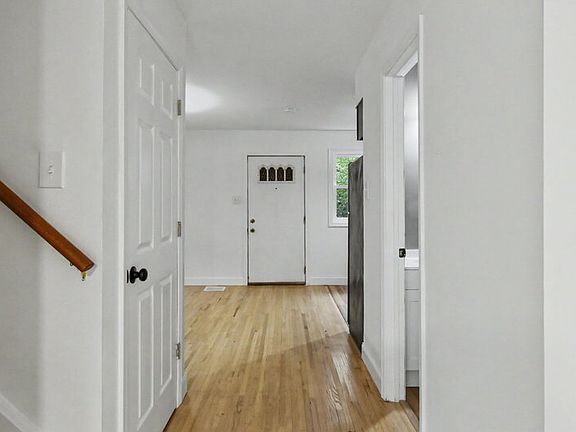 5th image of 2106 N Camac St