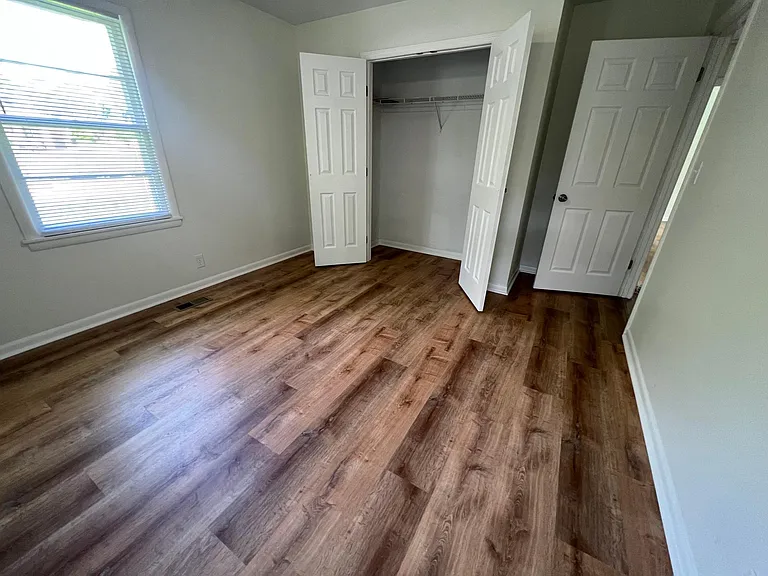 3312 Reynolds Dr NW — Photo 9