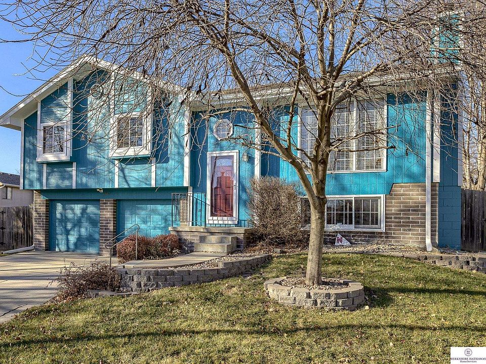 1st image of 7884 S 151st Cir