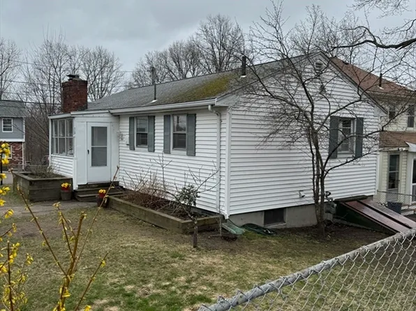 30 E Riverside Dr, Dedham, MA 02026