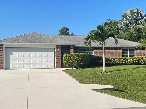 1072 SW Dalton Avenue, Port St Lucie, FL 34953