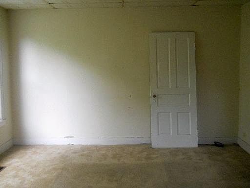 2nd image of 2119 W 120th St