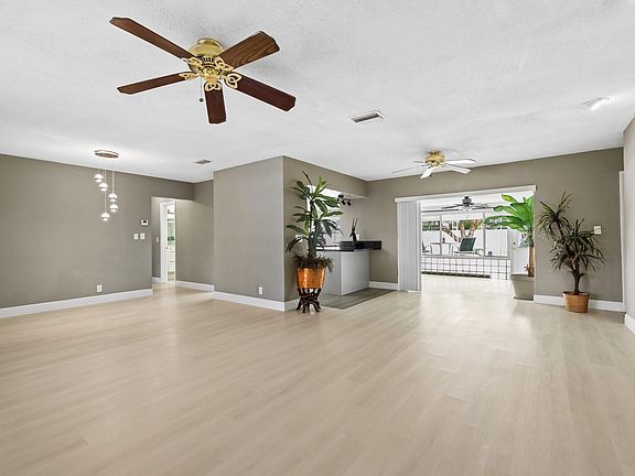 2nd image of 3400 SW 15th Street