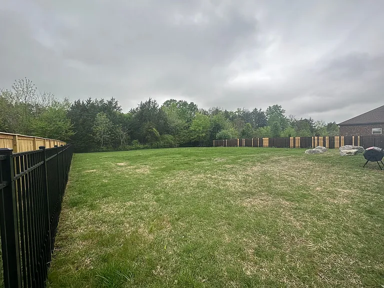 514 Sapphire Dr — Photo 46