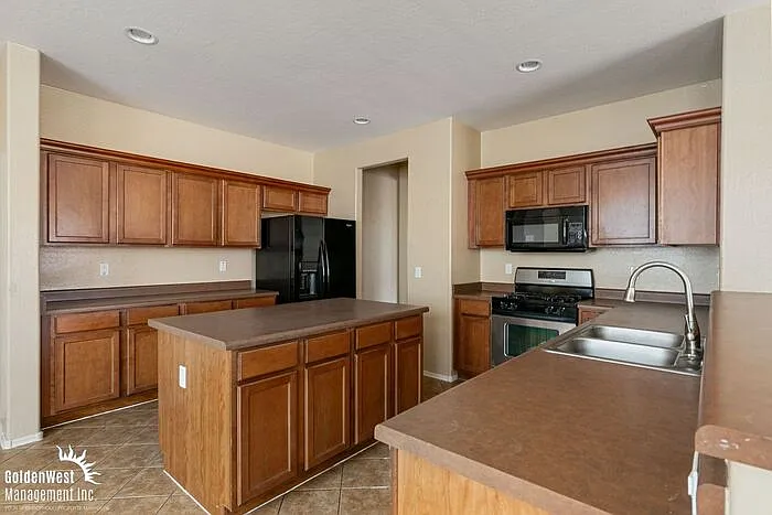 14544 W Sierra St — Photo 8