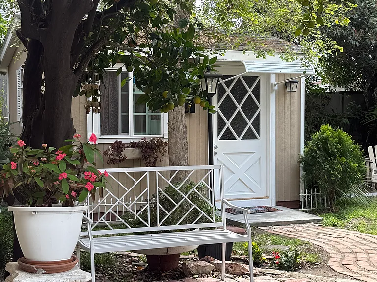 7325 Citronell Ave — Photo 1