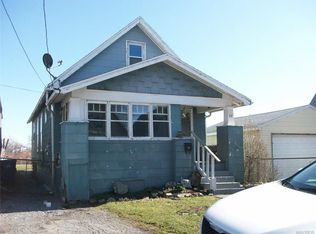 27 Melvin Pl, Buffalo, NY 14210