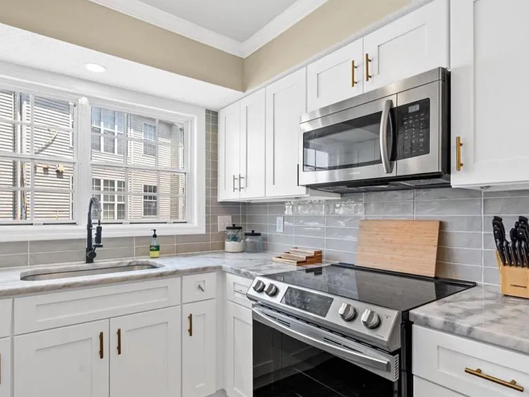 115 Prosperity Ave SE #C — Photo 11