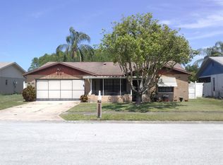 5034 Farnsworth Ln, New Port Richey, FL 34653