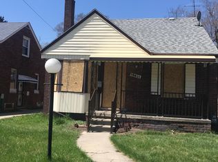 19461 Whitcomb St, Detroit, MI 48235