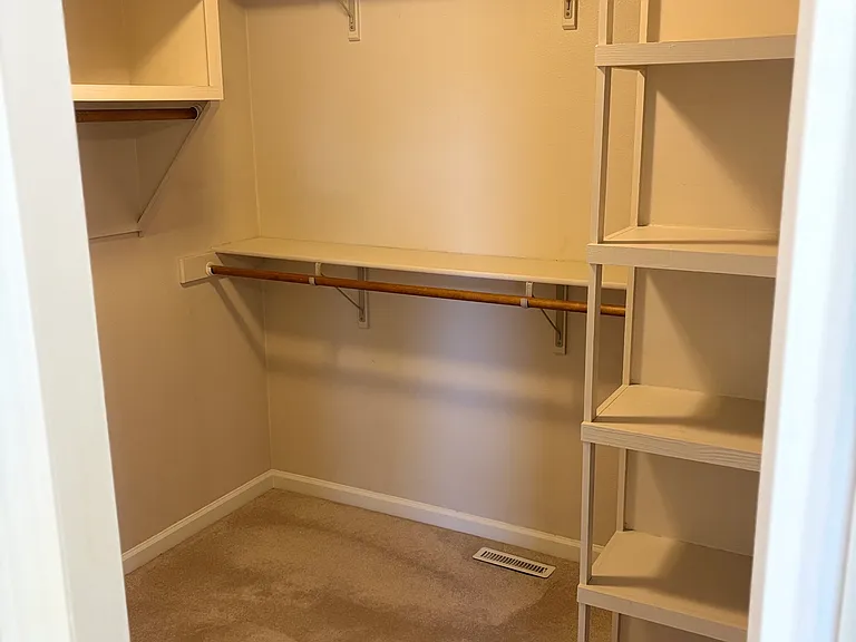 300 W Spicewood Dr — Photo 24