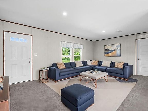 4th image of 18422 MOORHAVEN DRIVE
