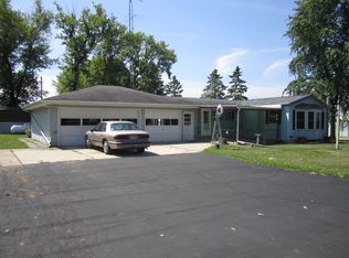 W6110 Lost Arrow Rd, Fond Du Lac, WI 54937
