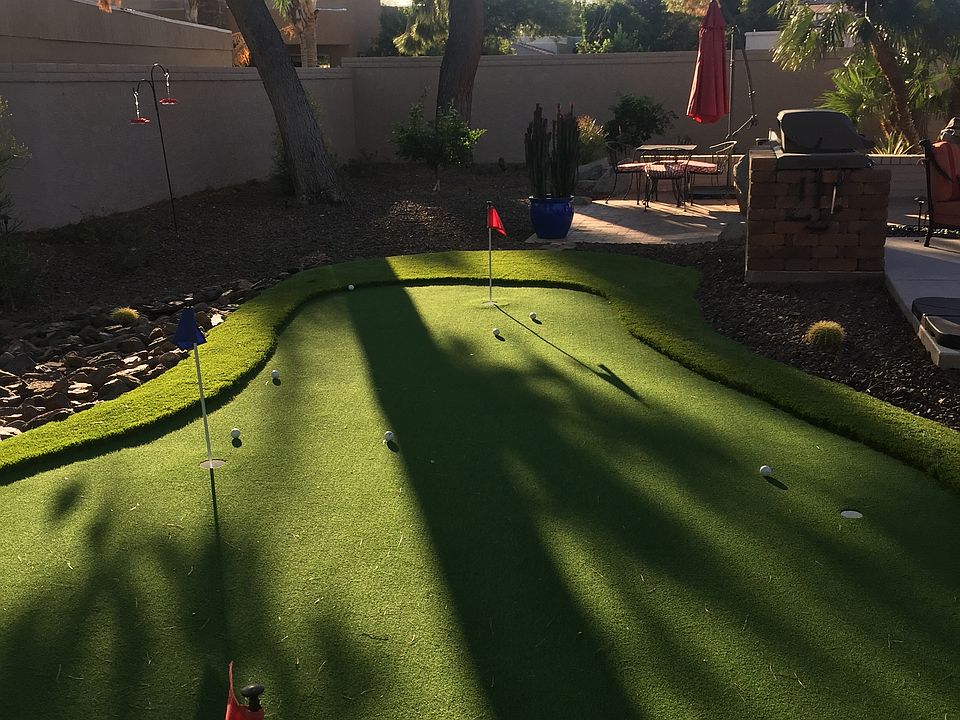 Golf green