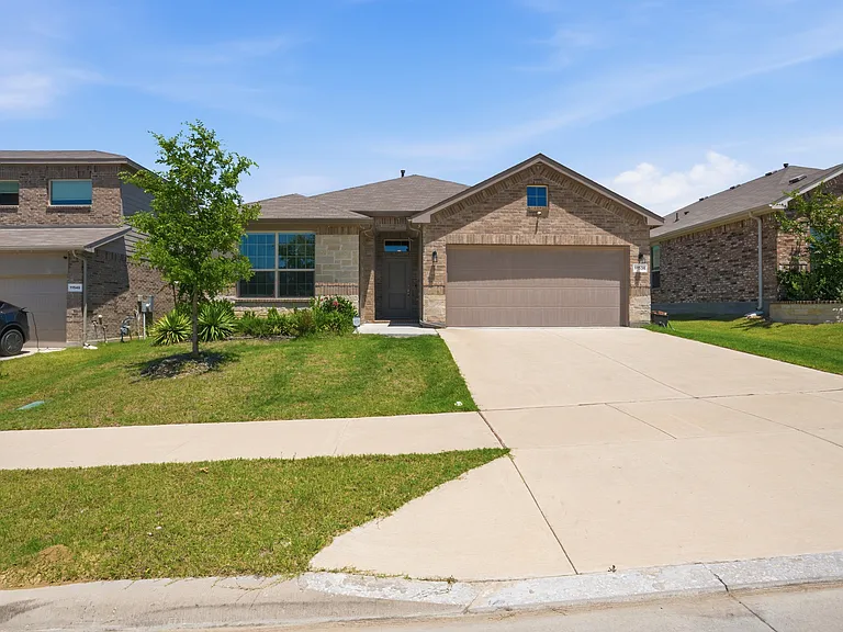 11536 Harp Ln — Photo 2