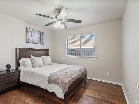 4th image of 107 Loda Ct