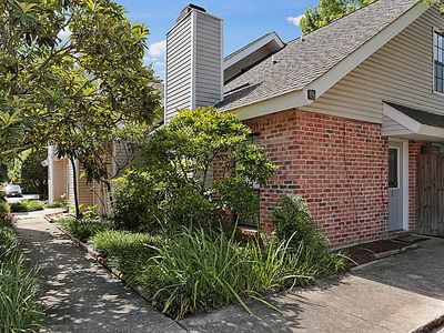 8335 Summa Ave, Baton Rouge, LA, 70809