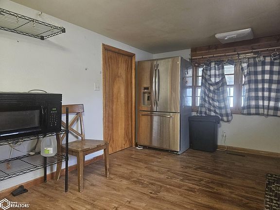 5th image of 612 Park Ave