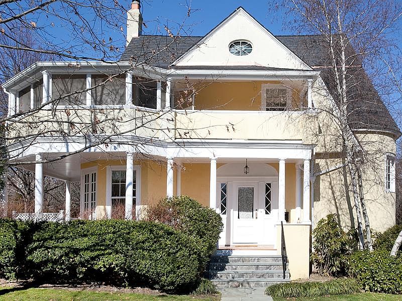 Larchmont Manor Turn-Key Treasure