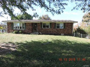 5507 D Hwy, Farmington, MO 63640