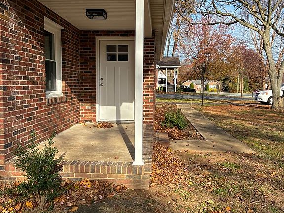 2nd image of 808 Martin Rd