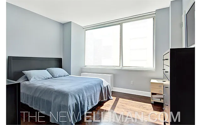 Sold by Douglas Elliman | media 2