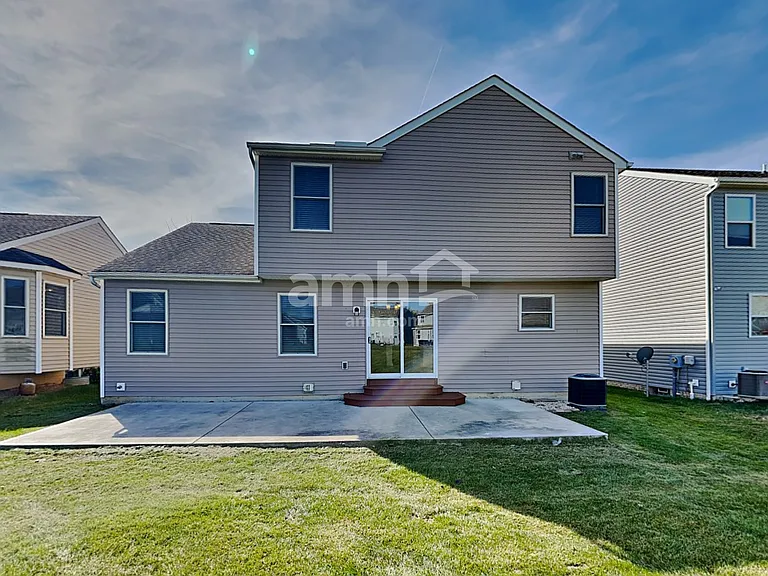 836 Orwell St — Photo 22