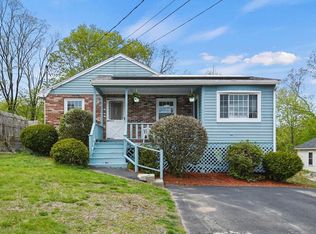 43 Walnut St, Hudson, MA 01749